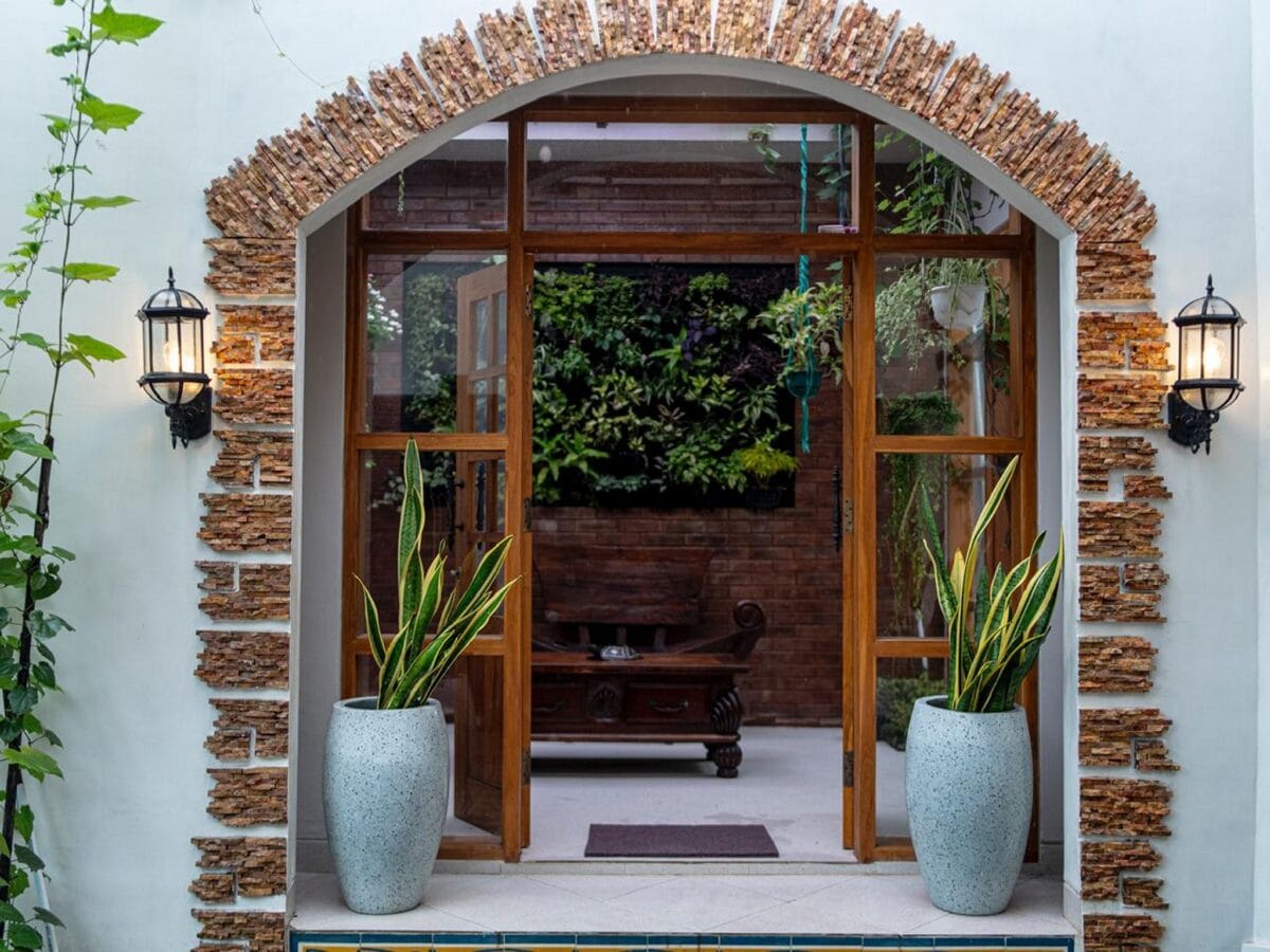 What makes The Bungas Villa in Jimbaran unique?