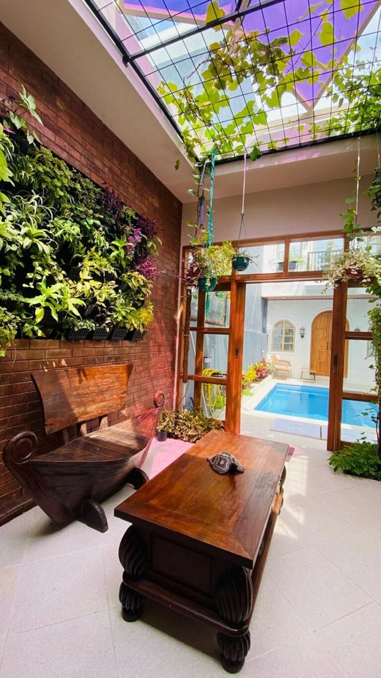 What makes The Bungas Villa in Jimbaran unique?