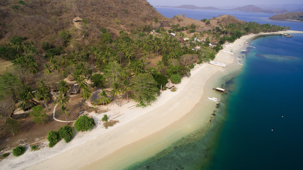 Gili Asahan bei Lombok mit ruhigen Stränden, klarem Wasser und natürlicher Inselatmosphäre